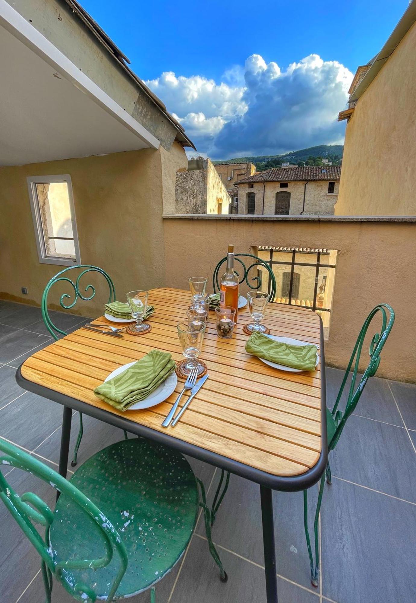 Apartament Le Petit Delphia Apt Zewnętrze zdjęcie